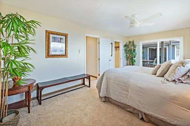Listing Image for 122 Ikea Pl 8 of 46