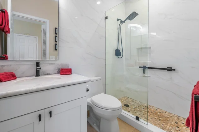 Listing Image for 3950 Kalai Waa St R 103 38 of 50