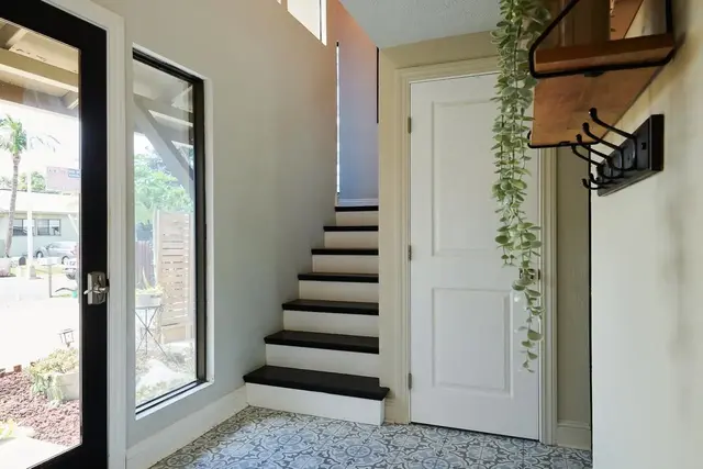 Listing Image for 185 Waipahe St 4 of 30