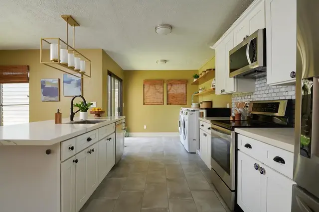 Listing Image for 185 Waipahe St 6 of 30