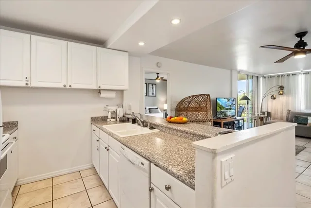 Listing Image for 2619 S Kihei Rd A-303 22 of 45