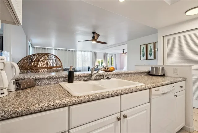 Listing Image for 2619 S Kihei Rd A-303 23 of 45