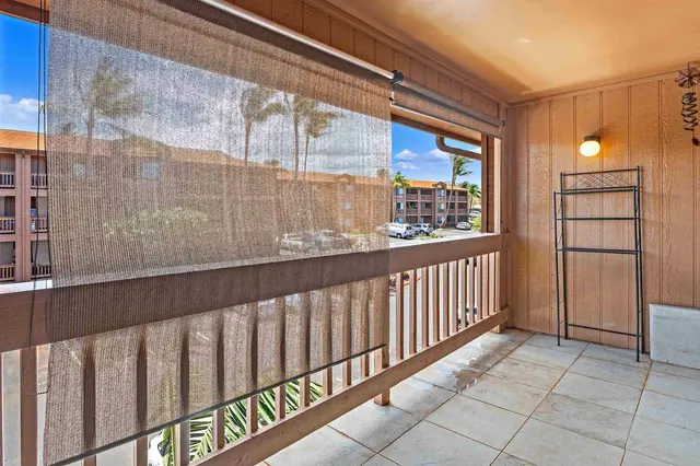 Listing Image for 3740 Lower Honoapiilani Rd D305 17 of 32