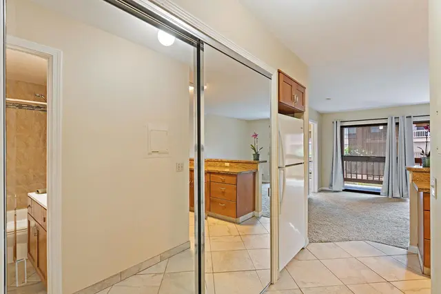 Listing Image for 3740 Lower Honoapiilani Rd D305 22 of 32