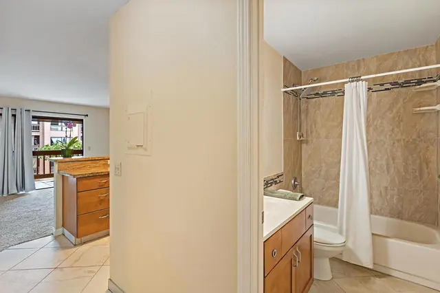 Listing Image for 3740 Lower Honoapiilani Rd D305 23 of 32