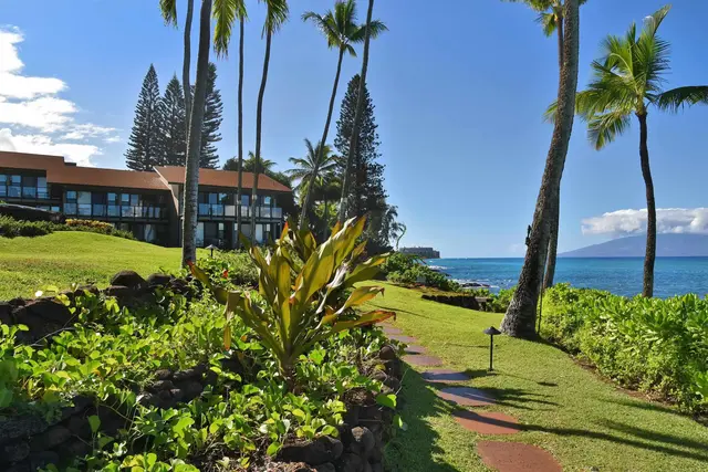 Listing Image for 4057 Lower Honoapiilani Rd 123 23 of 31