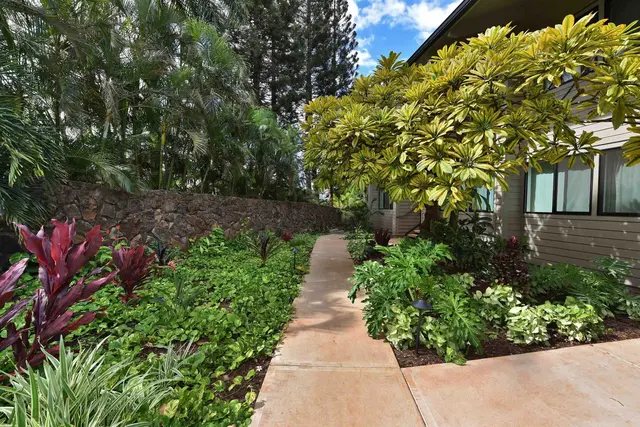 Listing Image for 4057 Lower Honoapiilani Rd 123 26 of 31