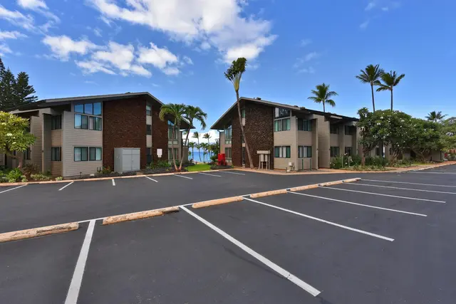 Listing Image for 4057 Lower Honoapiilani Rd 123 29 of 31