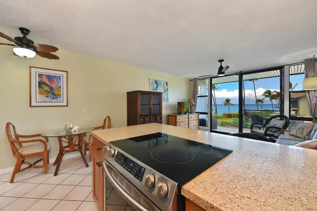 Listing Image for 4057 Lower Honoapiilani Rd 123 5 of 31