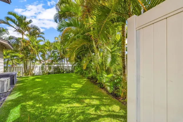 Listing Image for 53 Meheu Cir 15 of 21