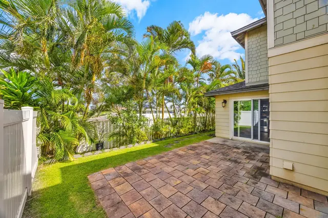 Listing Image for 53 Meheu Cir 16 of 21