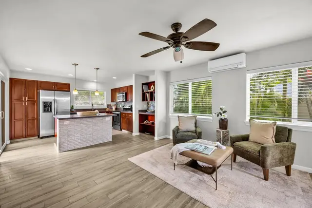 Listing Image for 53 Meheu Cir 2 of 21