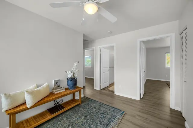 Listing Image for 53 Meheu Cir 5 of 21