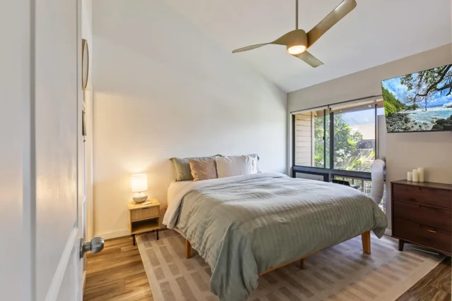 Listing Image for 15 Kulanihakoi St 12e 14 of 50