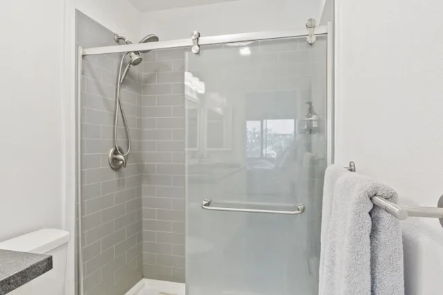 Listing Image for 15 Kulanihakoi St 12e 19 of 50