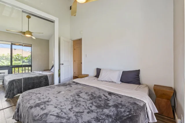 Listing Image for 15 Kulanihakoi St 12e 23 of 50