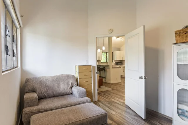 Listing Image for 15 Kulanihakoi St 12e 30 of 50