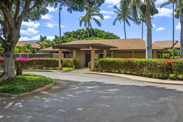 Listing Image for 15 Kulanihakoi St 12e 39 of 50