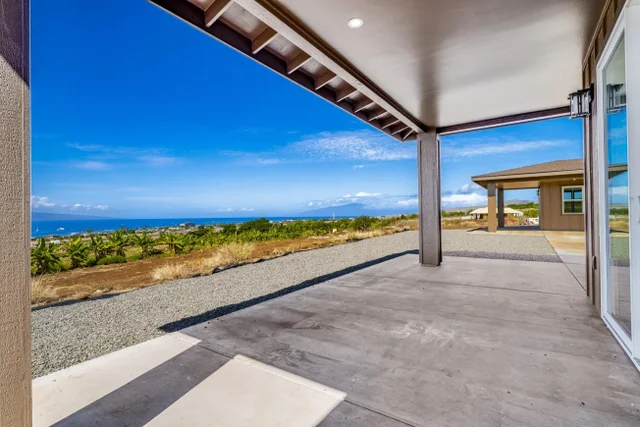 Listing Image for 257 Hokiokio Pl A 38 of 48