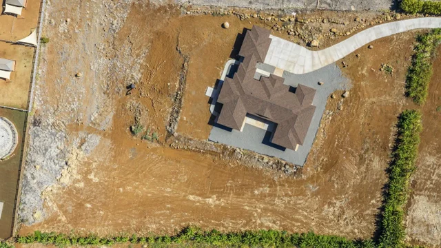 Listing Image for 257 Hokiokio Pl A 44 of 48