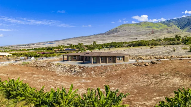 Listing Image for 257 Hokiokio Pl A 45 of 48