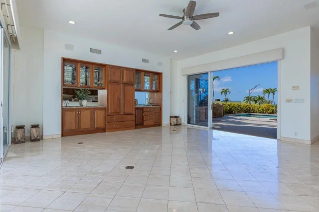 Listing Image for 3943 Wailea Ekolu Pl 18 of 50