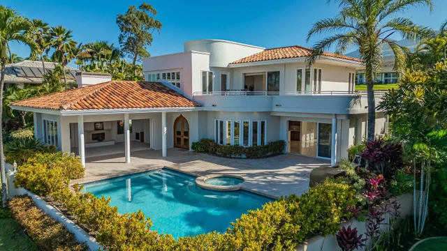 Listing Image for 3943 Wailea Ekolu Pl 2 of 50