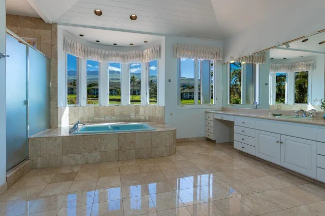 Listing Image for 3943 Wailea Ekolu Pl 26 of 50