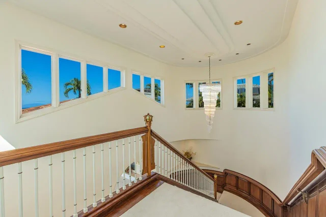 Listing Image for 3943 Wailea Ekolu Pl 35 of 50