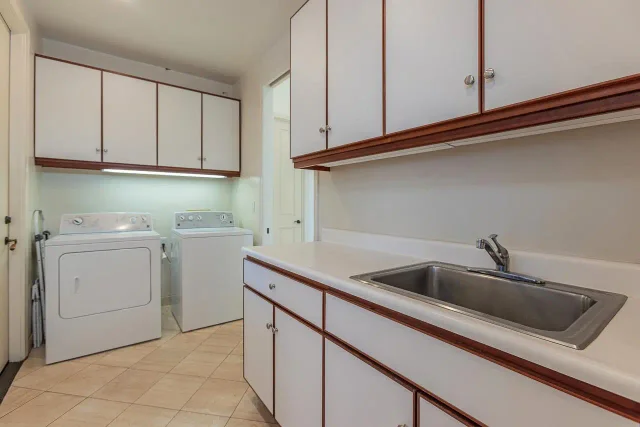 Listing Image for 3943 Wailea Ekolu Pl 42 of 50