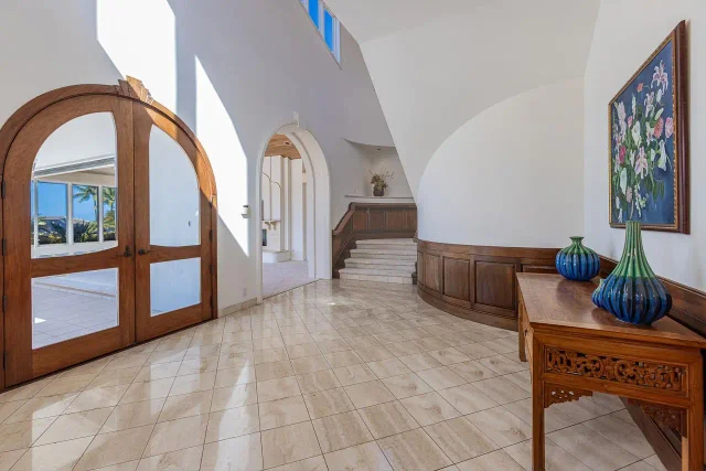 Listing Image for 3943 Wailea Ekolu Pl 5 of 50