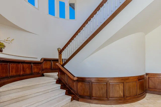 Listing Image for 3943 Wailea Ekolu Pl 6 of 50