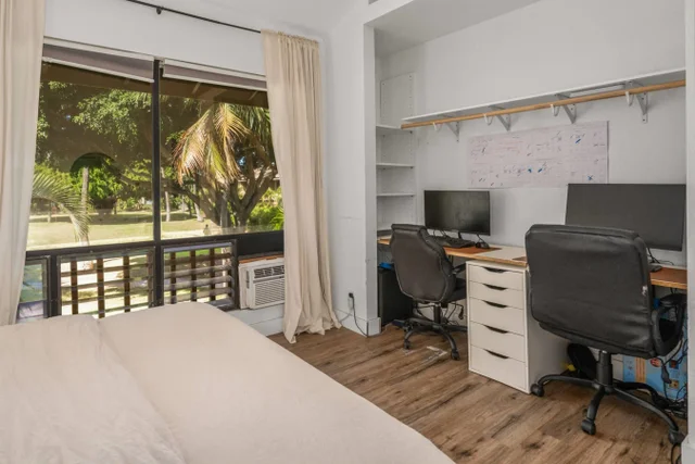 Listing Image for 15 Kulanihakoi St 14f 14 of 33