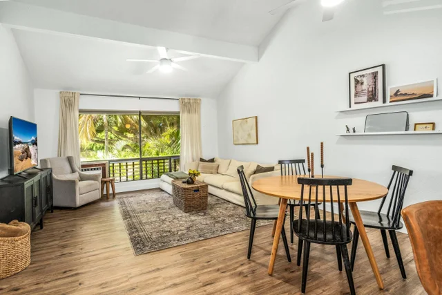 Listing Image for 15 Kulanihakoi St 14f 2 of 33