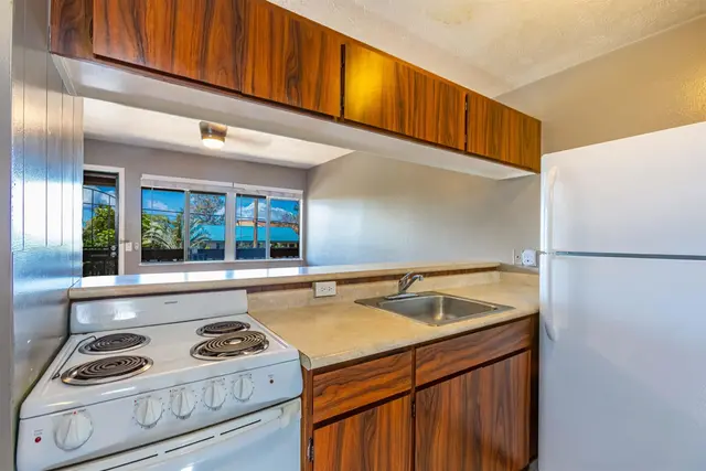 Listing Image for 85 Walaka St 104 3 of 27