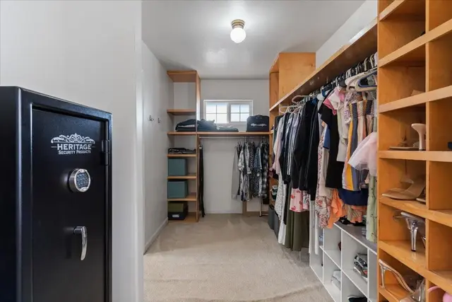 Listing Image for 345 Ohaa St 31 of 47