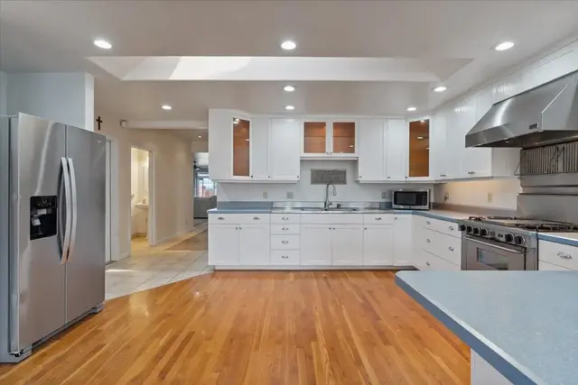 Listing Image for 345 Ohaa St 6 of 47