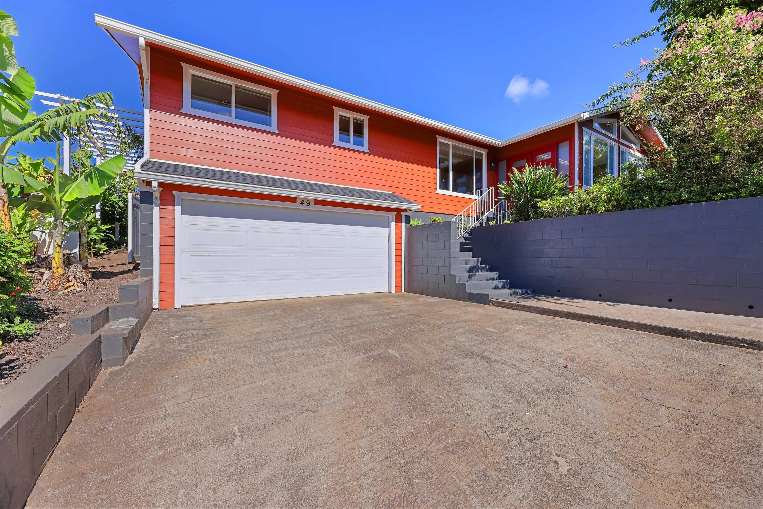 Photo of Listing #408605