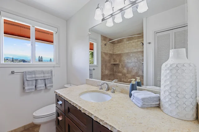 Listing Image for 49 Hiwalani Loop 19 of 49