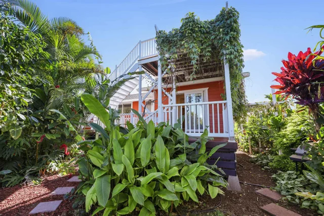 Listing Image for 49 Hiwalani Loop 36 of 49