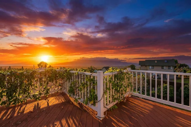 Listing Image for 49 Hiwalani Loop 41 of 49