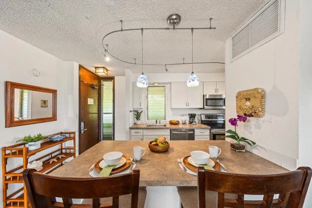 Listing Image for 2661 Kekaa Dr E204 6 of 50