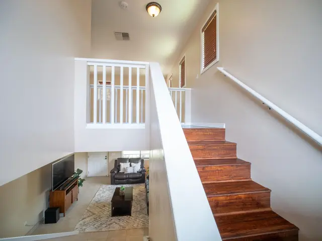 Listing Image for 916 Kahoku Pl 28 of 50