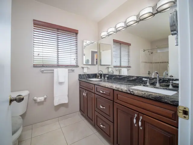 Listing Image for 916 Kahoku Pl 36 of 50