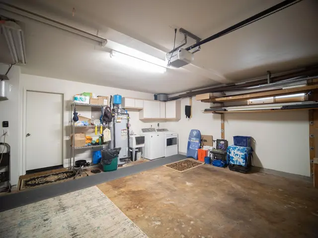 Listing Image for 916 Kahoku Pl 50 of 50