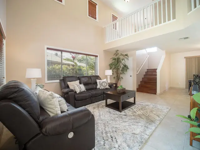 Listing Image for 916 Kahoku Pl 9 of 50