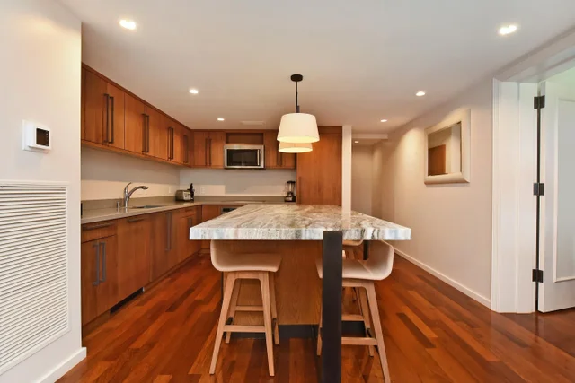 Listing Image for 1 Ritz Carlton Dr 1126-1128 11 of 30