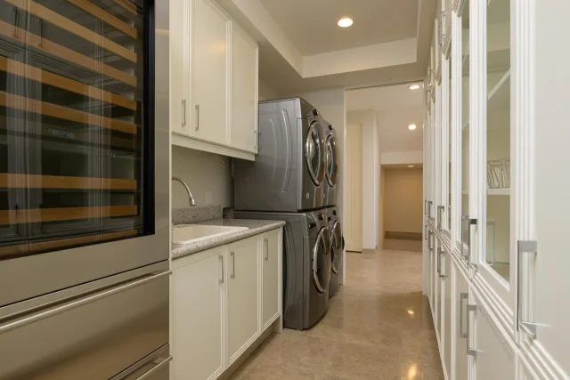 Listing Image for 3885 Wailea Ekolu Pl 37 of 47