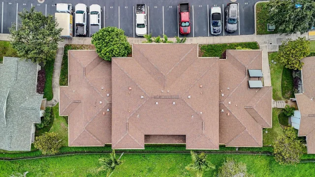 Listing Image for 214 Hooulu Ln 303 28 of 34