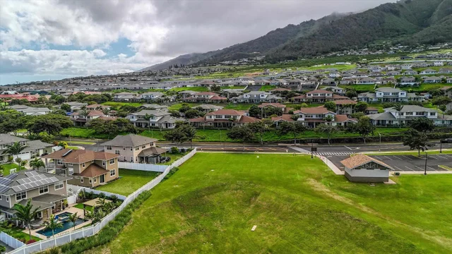 Listing Image for 214 Hooulu Ln 303 32 of 34